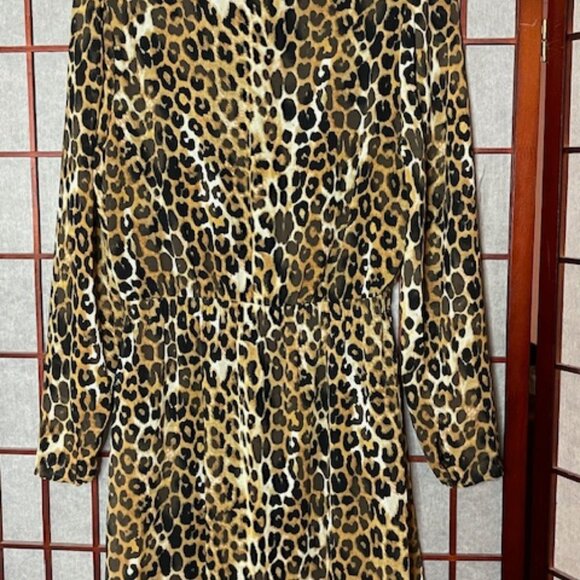Express Leopard Dress Small - Picture 2 of 8